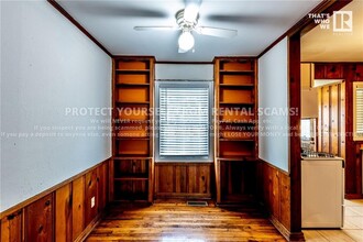 589 S Phillip Dr in Fayetteville, AR - Building Photo - Building Photo