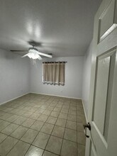 3358 E Ames Ave in Kingman, AZ - Building Photo - Building Photo
