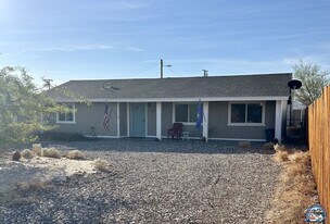 35 Imperial Hwy in Ocotillo, CA - Building Photo