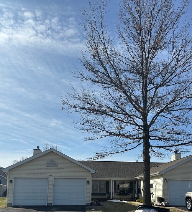 1407 St Mary's St in Sterling, IL - Building Photo