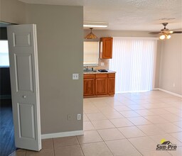 2735 Fern Palm Dr in Edgewater, FL - Building Photo - Building Photo