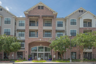 Villas at Bunker Hill Apartments in Houston, TX - Building Photo - Building Photo