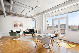 2020 Arapahoe St in Denver, CO - Building Photo