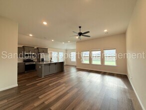 4027 S 150th East Ave in Tulsa, OK - Building Photo - Building Photo