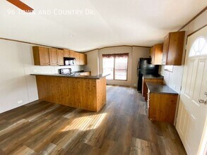 96 Town and Country Dr in Wichita Falls, TX - Building Photo - Building Photo