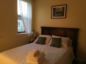 1818 S St NW, Unit Unit 2 in Washington, DC - Building Photo - Building Photo