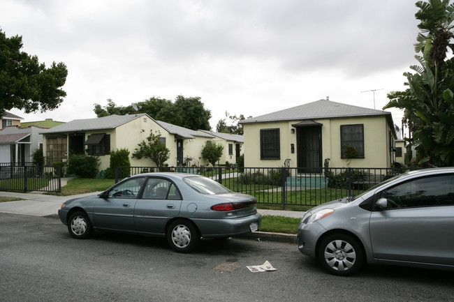 8118 Chestnut Ave in South Gate, CA - Building Photo - Building Photo