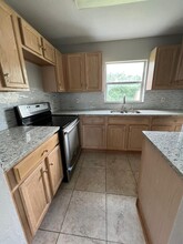 1883 Breezy Ln in West Palm Beach, FL - Building Photo - Building Photo