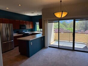 814 Cam De Monte Rey in Santa Fe, NM - Building Photo - Building Photo