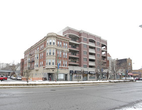 Old Towne Place in Chicago, IL - Building Photo - Building Photo