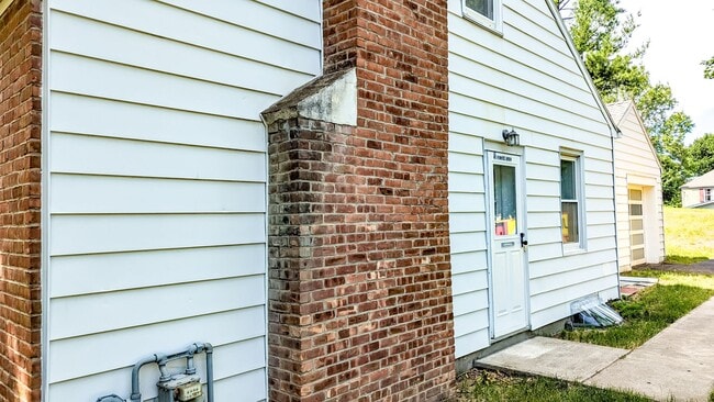 1 Dresden Ct in Albany, NY - Building Photo - Building Photo