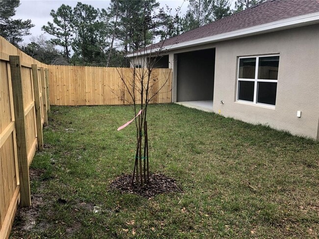 35 Wood Arbor Ln in Palm Coast, FL - Building Photo - Building Photo