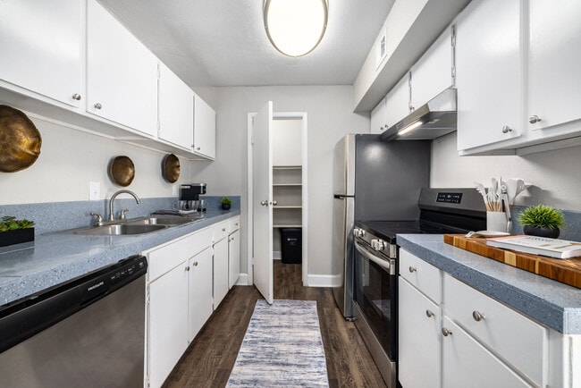 Serena Apartment Homes