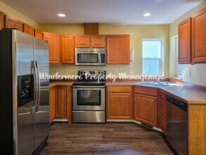 1311 Shorewood Dr in Bremerton, WA - Building Photo - Building Photo
