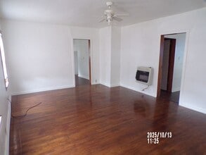 311 E Nevada St in Walters, OK - Building Photo - Building Photo