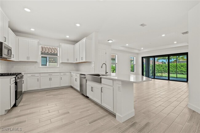 15517 Vittorio St in Naples, FL - Building Photo - Building Photo