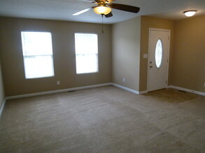 7990 E Audrey Ave in Terre Haute, IN - Building Photo - Building Photo