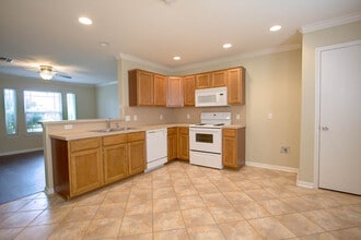 2233 Abeto Dr in Corpus Christi, TX - Building Photo - Building Photo