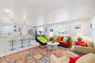 1314 12th St in Sarasota, FL - Building Photo