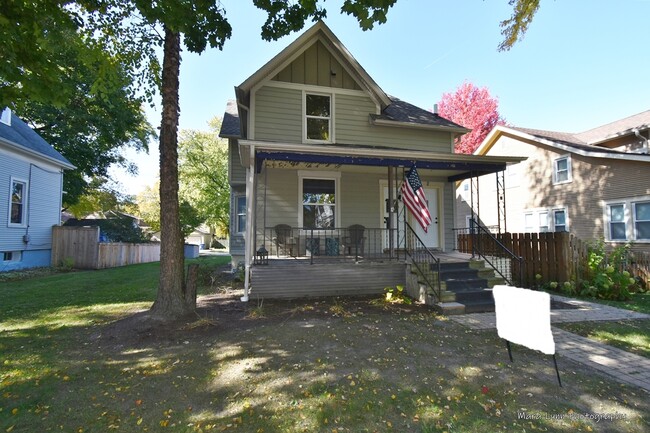 919 S 2nd St-Unit -1 in St. Charles, IL - Building Photo - Building Photo