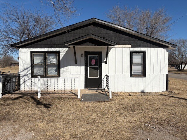 1701 SW Jefferson Ave in Lawton, OK - Building Photo