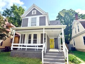 214 N Cherry St in Lebanon, OH - Building Photo