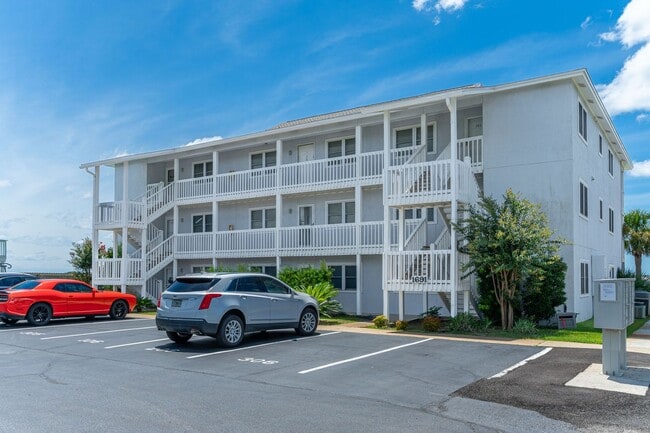 1691 US-98 in Mary Esther, FL - Building Photo - Building Photo