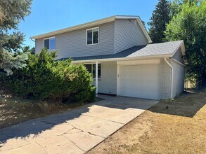 7254 S Tamarac St in Centennial, CO - Building Photo - Building Photo