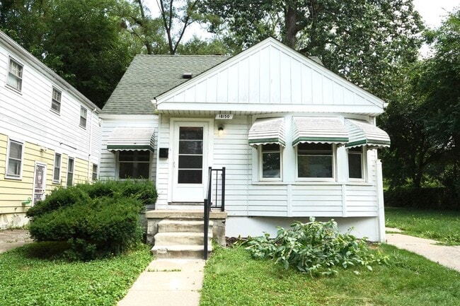 property at 18150 Fielding St