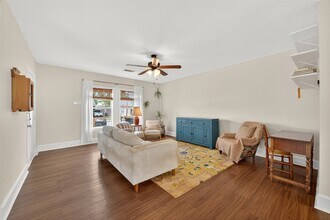 5610 Truett St in Houston, TX - Building Photo - Building Photo