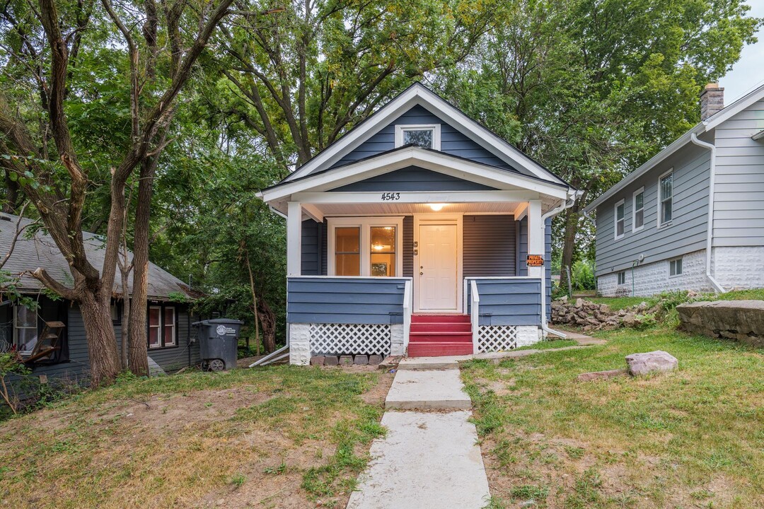 4543 Larimore Ave in Omaha, NE - Building Photo