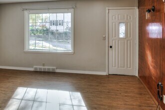 6158 Shirley St in Omaha, NE - Building Photo - Building Photo