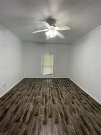 2425 Augusta Dr photo'