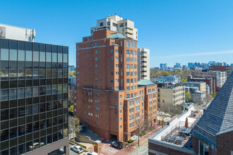 931 Massachusetts Ave in Cambridge, MA - Building Photo - Building Photo