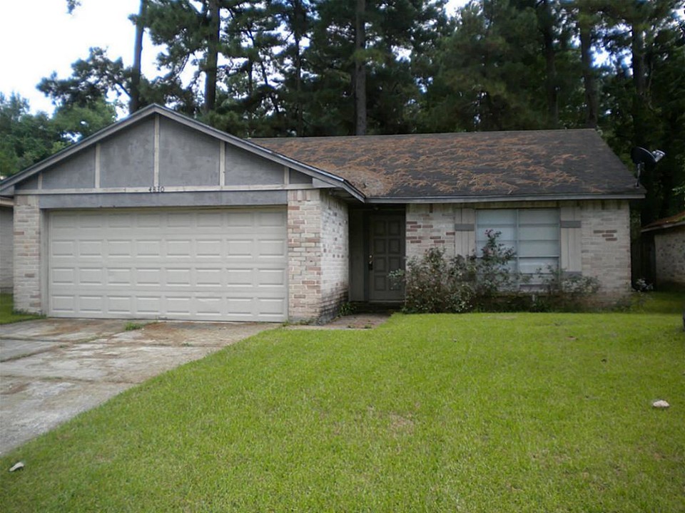 4830 Hickorygate Dr in Spring, TX - Building Photo