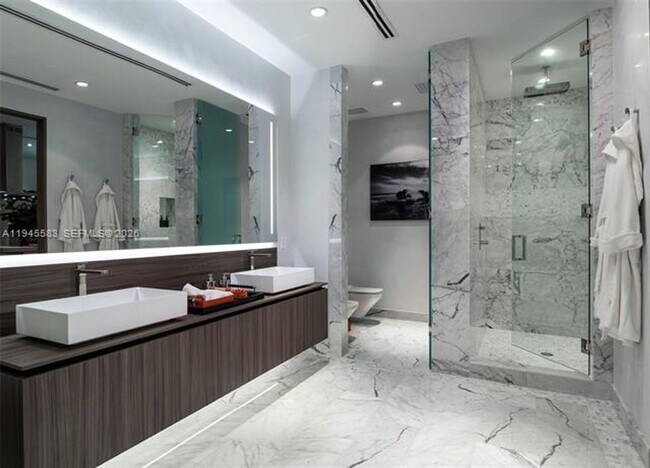 property at 1000 Brickell Plaza