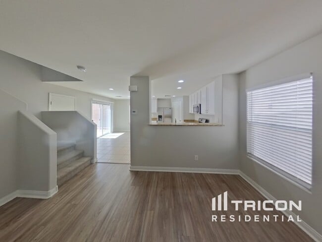697 Wallington Estate St in Las Vegas, NV - Building Photo - Building Photo