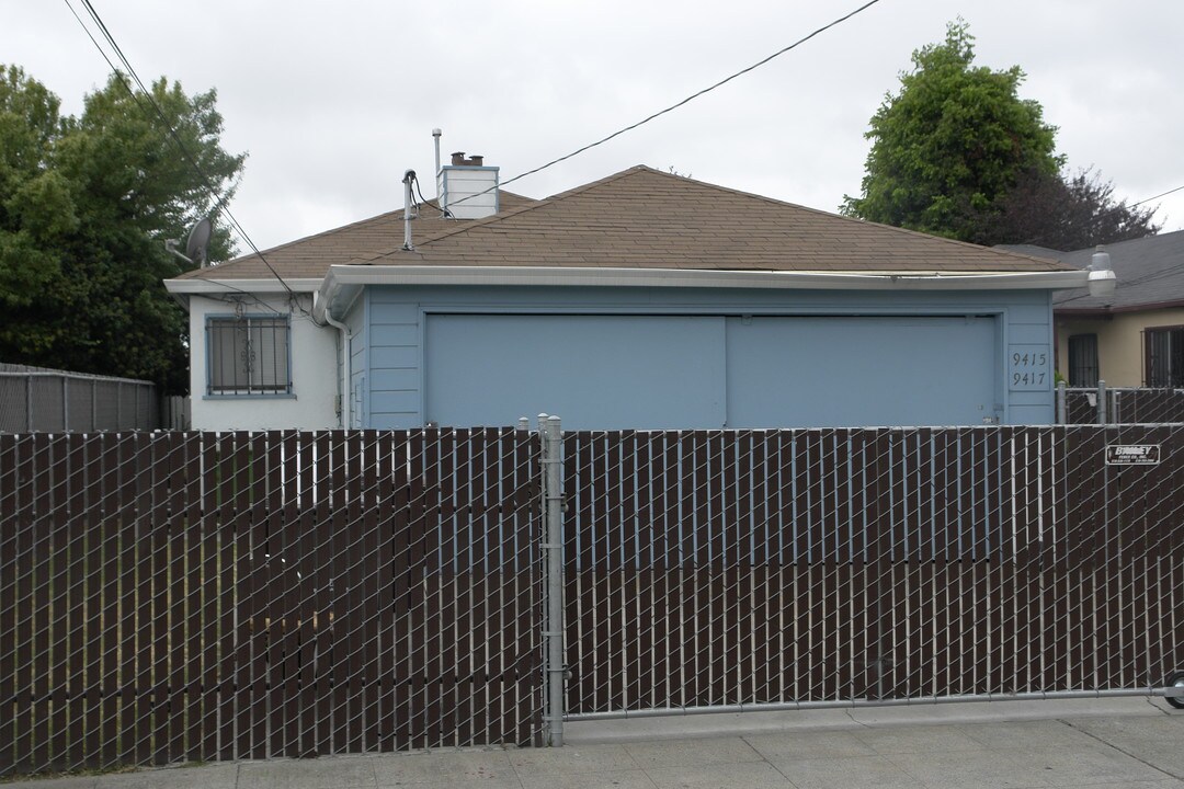 9419 C St in Oakland, CA - Foto de edificio