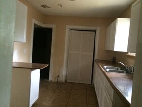 3312 Monroe Ave in Kansas City, MO - Building Photo - Building Photo