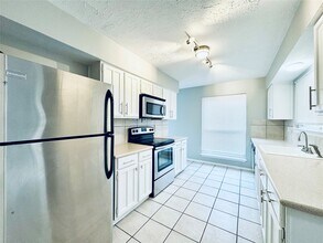 16203 Indian Mill Dr in Houston, TX - Building Photo - Building Photo