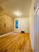 273 Sumpter St, Unit 2 in Brooklyn, NY - Building Photo - Building Photo