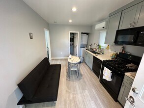 6242 Adobe Dr in San Diego, CA - Building Photo - Building Photo