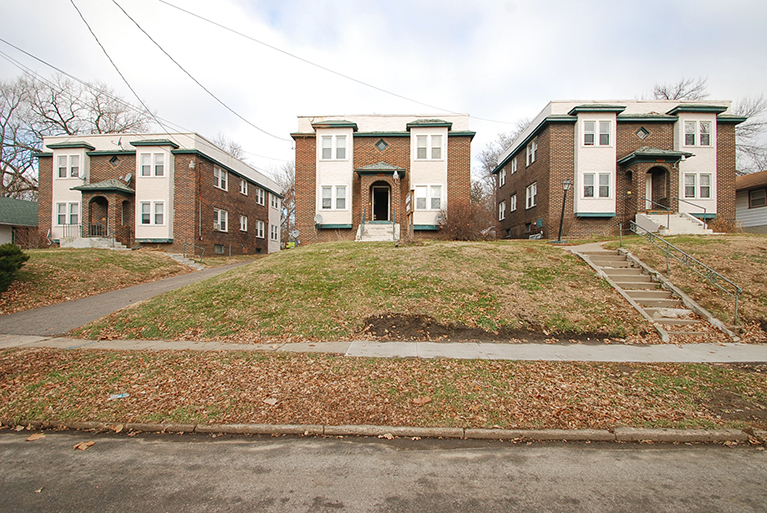 Center Park Apartments in Des Moines, IA - Foto de edificio