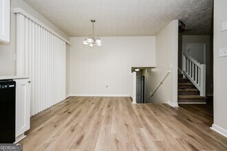 40 Derby Country Dr in Ellenwood, GA - Building Photo - Building Photo