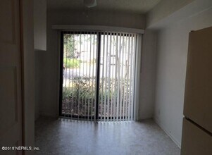 6226 Lake Tahoe Dr in Jacksonville, FL - Building Photo - Building Photo