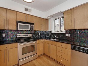 227 N Dotger Ave in Charlotte, NC - Building Photo - Building Photo