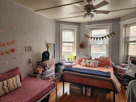 131 Park Dr in Boston, MA - Building Photo