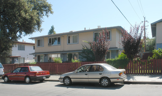 966 Helen Ave in Sunnyvale, CA - Building Photo - Building Photo