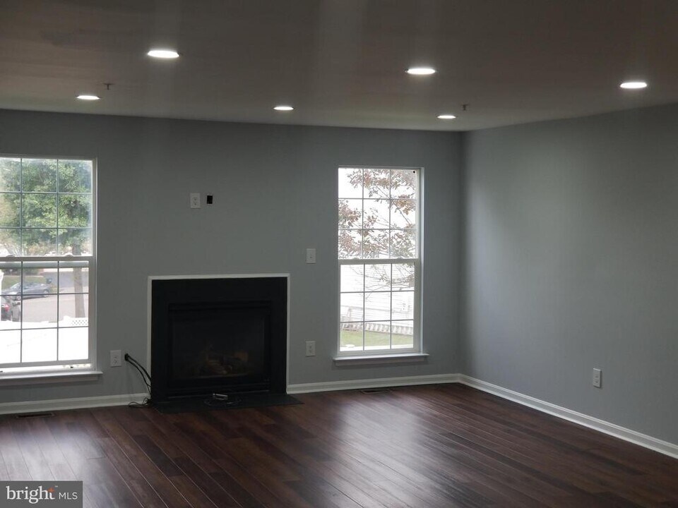 4308 Bowling Brooke Ct in Upper Marlboro, MD - Building Photo