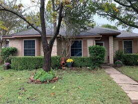4118 Cochise Dr in Balch Springs, TX - Building Photo